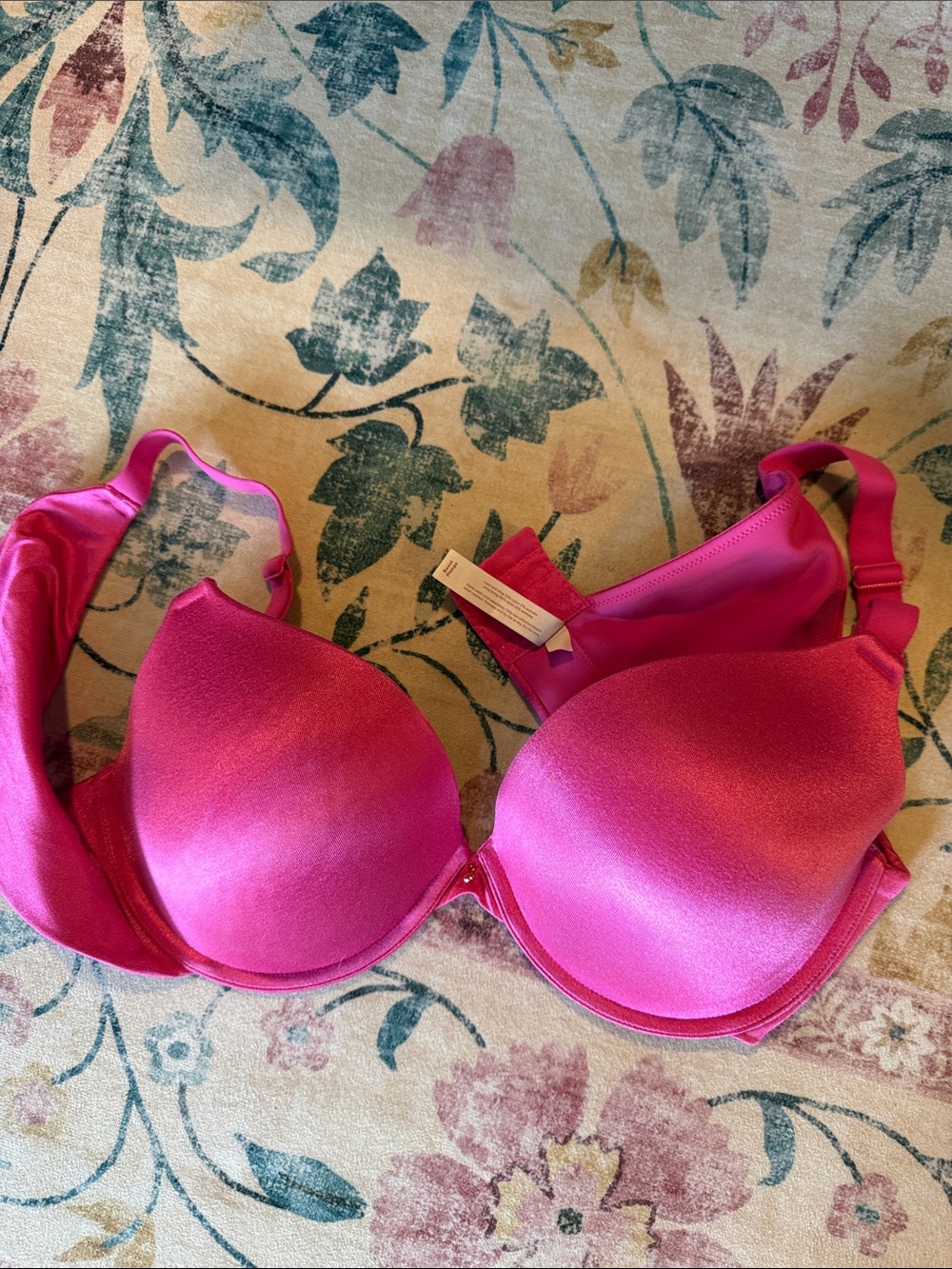 Cacique Hot Pink Molded T-Shirt Bra